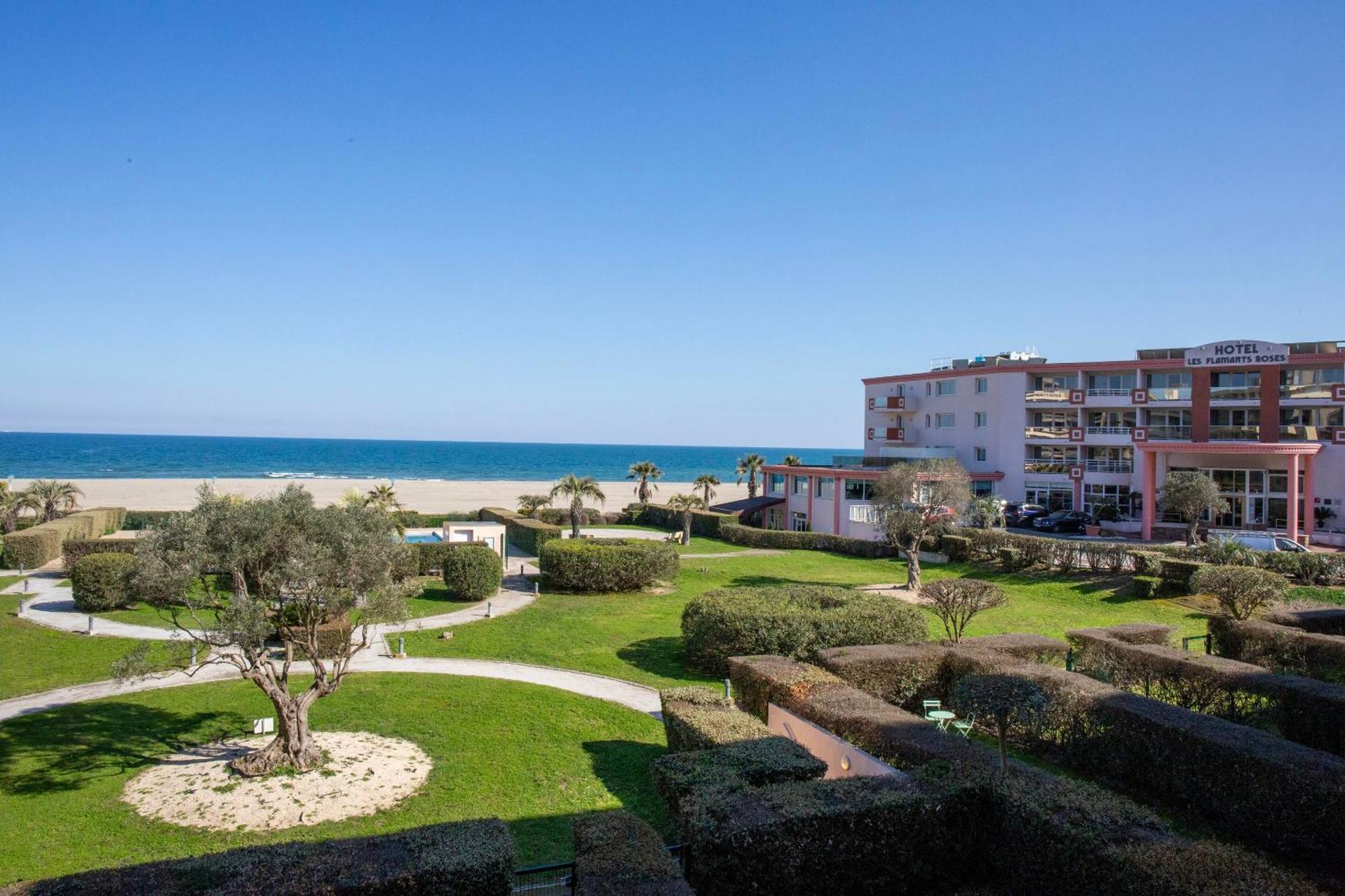 Les Flamants Roses Apart-hotel